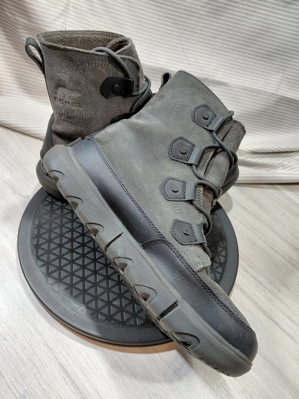 Sorel Mens Explorer Waterproof Gray Suede Leather Lace-Up Ankle Boots SIZE 10